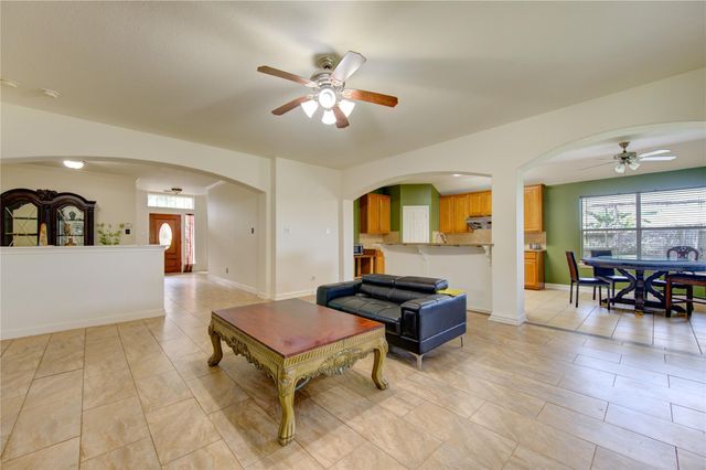 702 Hollyhock Drive, Stafford, TX 77477