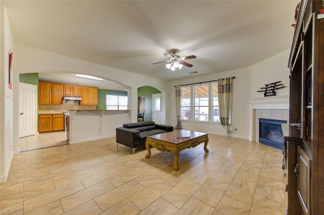 702 Hollyhock Drive, Stafford, TX 77477