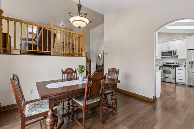 3950 Denmark Avenue, Eagan, MN 55123
