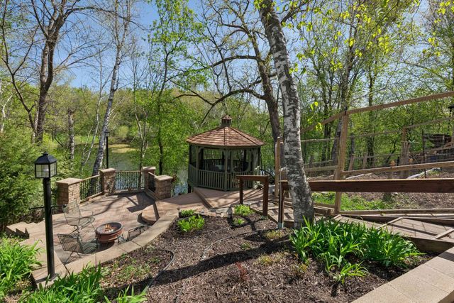 3950 Denmark Avenue, Eagan, MN 55123