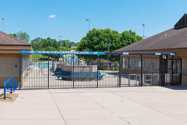 3950 Denmark Avenue, Eagan, MN 55123