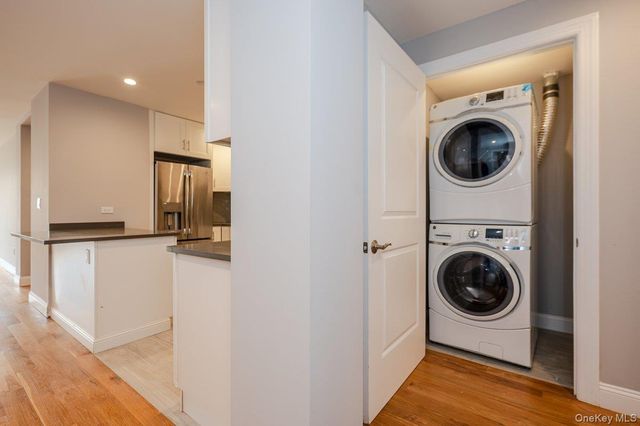 661 W Broadway 402, Long Beach, NY 11561