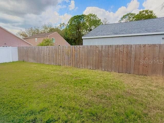 10105 CHARLESTON CORNER ROAD, Tampa, FL 33635