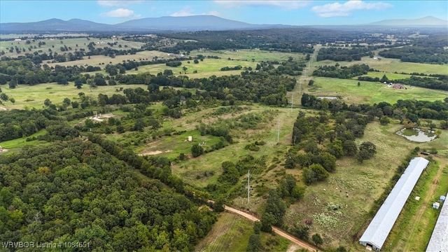 38282 310th Avenue, Wister, OK 74966