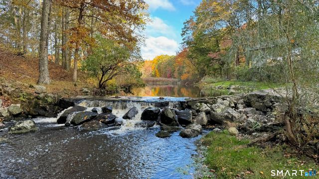 22 Pent Road, Weston, CT 06883