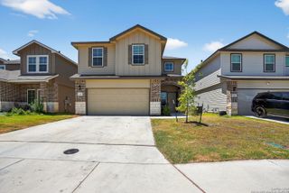 145 Honors, Floresville, TX 78114