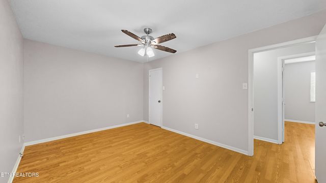 9309 Barrington Blvd, Knoxville, TN 37922