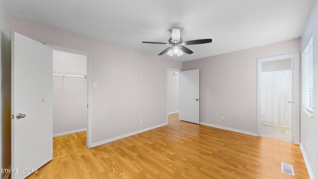 9309 Barrington Blvd, Knoxville, TN 37922