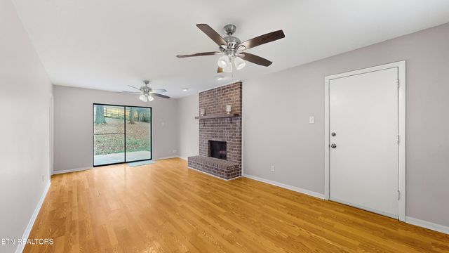 9309 Barrington Blvd, Knoxville, TN 37922