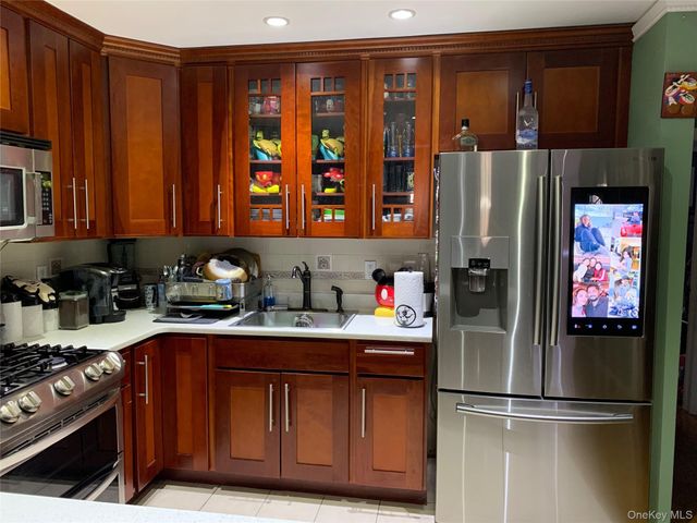 148-39 230th Place, Springfield Gardens, NY 11413
