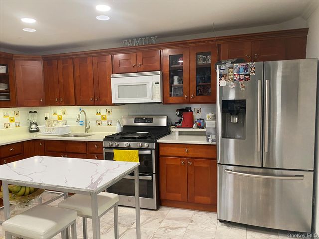 148-39 230th Place, Springfield Gardens, NY 11413
