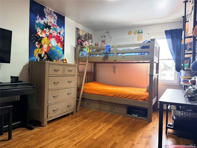 148-39 230th Place, Springfield Gardens, NY 11413