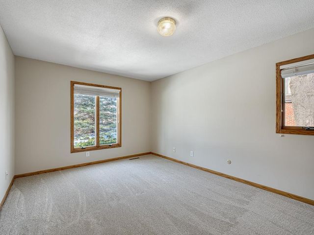 13511 Krestwood Drive, Burnsville, MN 55337