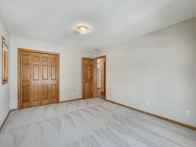13511 Krestwood Drive, Burnsville, MN 55337