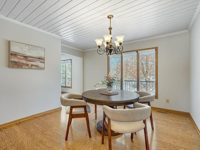 13511 Krestwood Drive, Burnsville, MN 55337