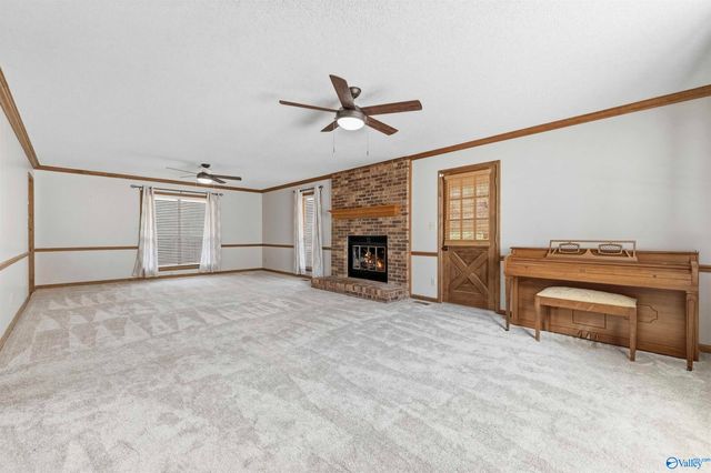 374 Shagbark Trail, Somerville, AL 35670