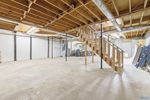 374 Shagbark Trail, Somerville, AL 35670