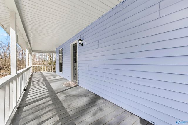 374 Shagbark Trail, Somerville, AL 35670