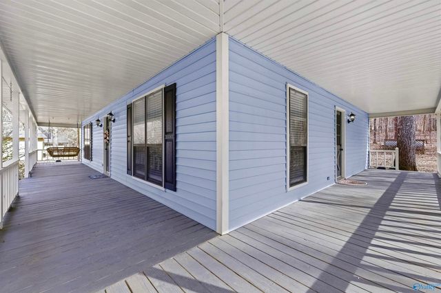 374 Shagbark Trail, Somerville, AL 35670