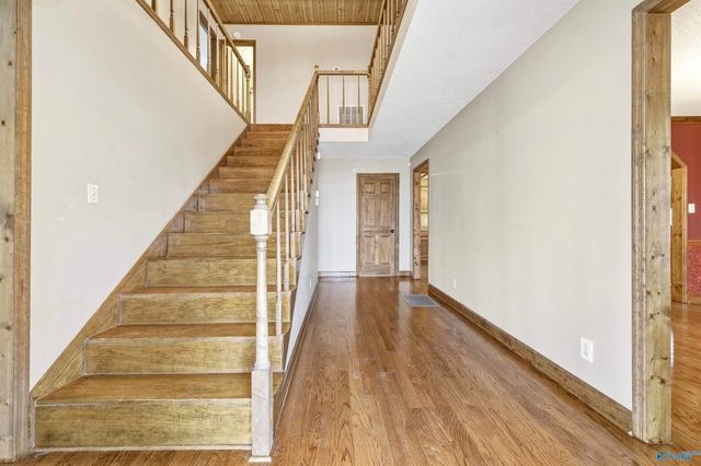 374 Shagbark Trail, Somerville, AL 35670