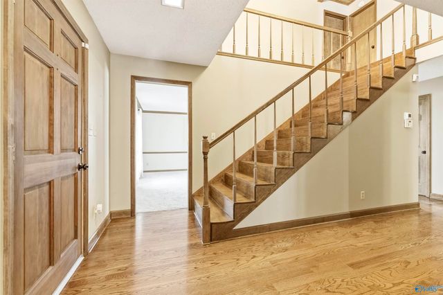 374 Shagbark Trail, Somerville, AL 35670