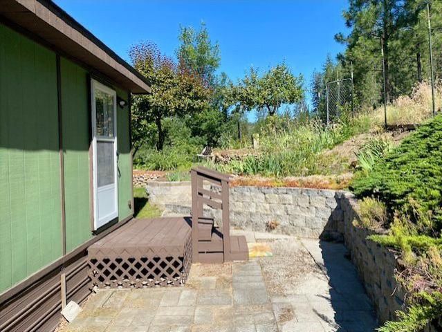 6494 Myrtle Dr, Nine Mile Falls, WA 99026