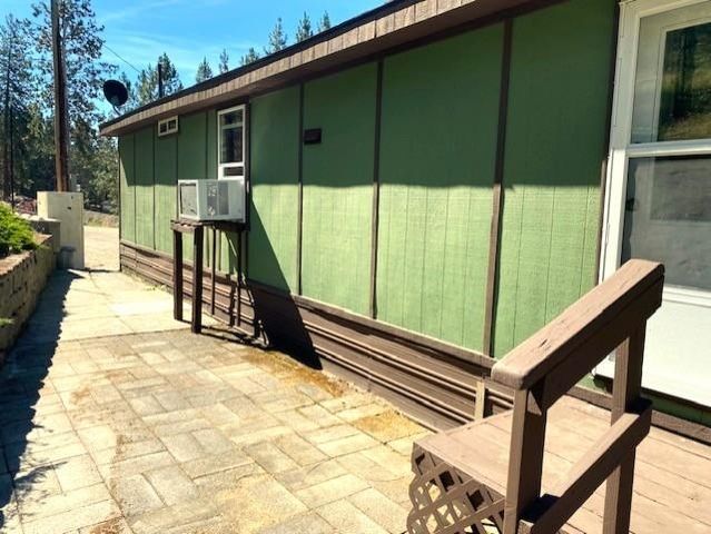 6494 Myrtle Dr, Nine Mile Falls, WA 99026