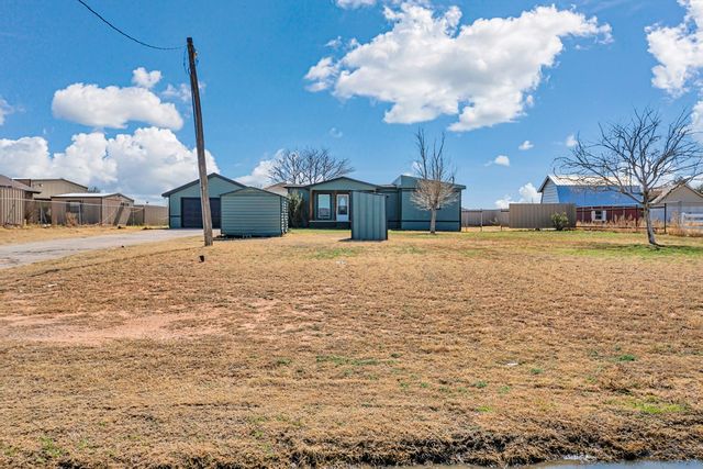 1213 W County Rd 125, Midland, TX 79706