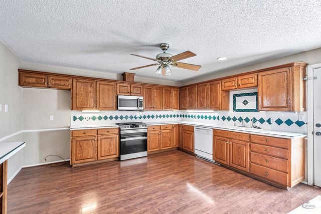 1213 W County Rd 125, Midland, TX 79706