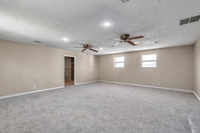 1213 W County Rd 125, Midland, TX 79706