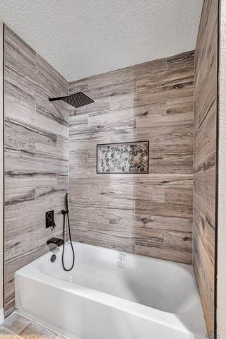 1213 W County Rd 125, Midland, TX 79706