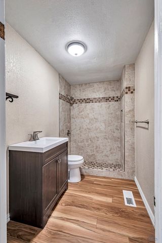 1213 W County Rd 125, Midland, TX 79706