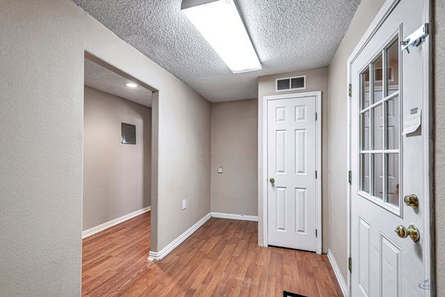 1213 W County Rd 125, Midland, TX 79706