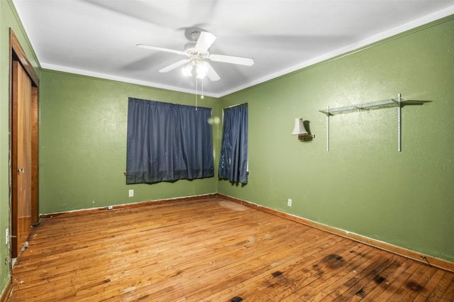 3557 Montreal Circle, Haltom City, TX 76117