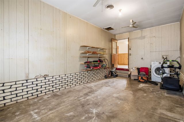 3557 Montreal Circle, Haltom City, TX 76117