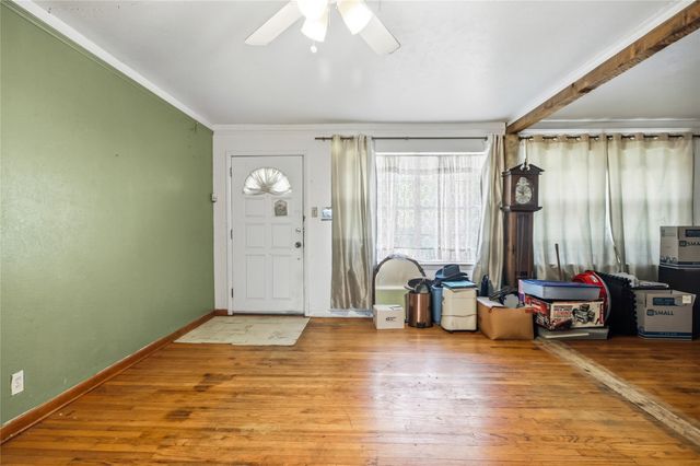 3557 Montreal Circle, Haltom City, TX 76117