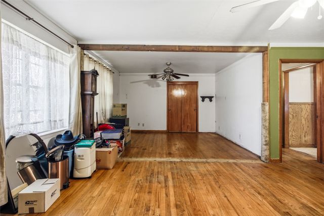 3557 Montreal Circle, Haltom City, TX 76117