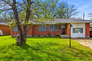 3557 Montreal Circle, Haltom City, TX 76117