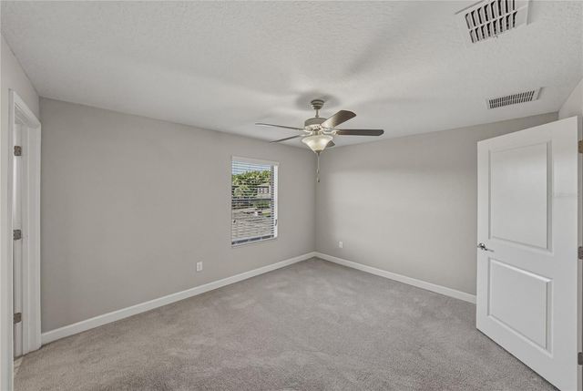 28647 TRANQUIL LAKE CIRCLE, Wesley Chapel, FL 33543