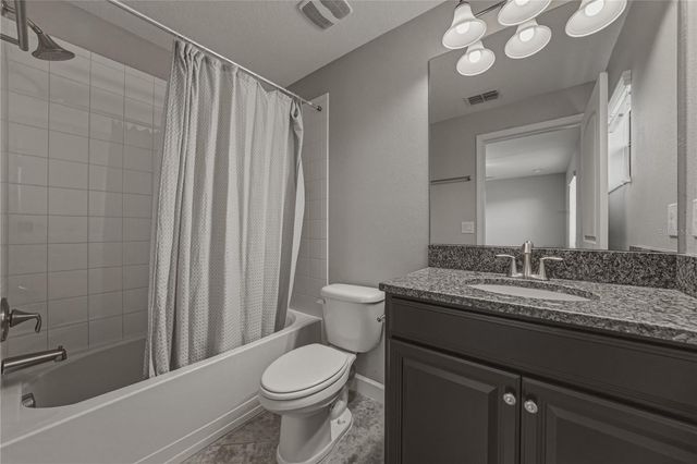 28647 TRANQUIL LAKE CIRCLE, Wesley Chapel, FL 33543