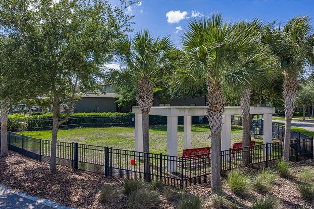 28647 TRANQUIL LAKE CIRCLE, Wesley Chapel, FL 33543