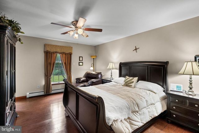 1324 OLDMANS CREEK RD, Swedesboro, NJ 08085
