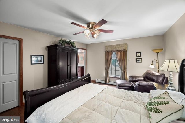 1324 OLDMANS CREEK RD, Swedesboro, NJ 08085