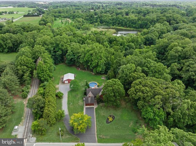 1324 OLDMANS CREEK RD, Swedesboro, NJ 08085