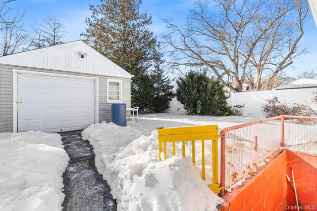 938 Wallace Avenue, North Baldwin, NY 11510