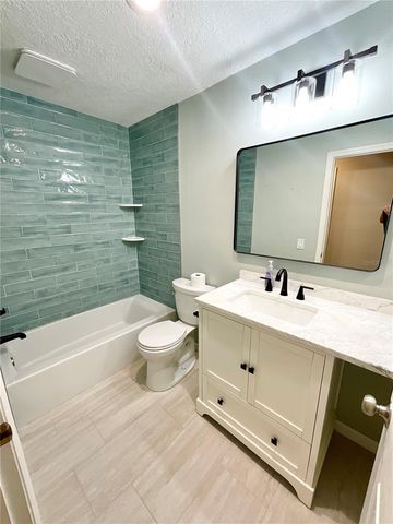 2468 GULFBREEZE CIRCLE, Palm Harbor, FL 34683