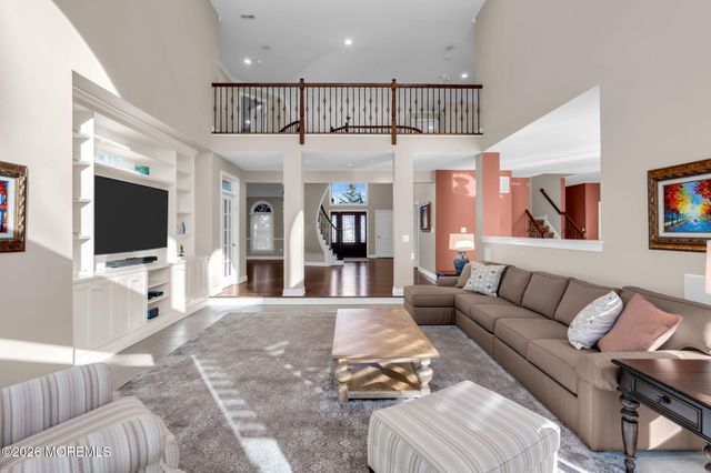 20 Coleridge Drive, Marlboro, NJ 07746