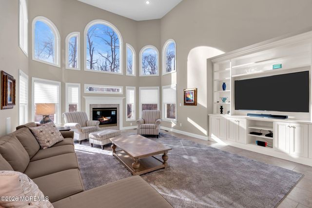 20 Coleridge Drive, Marlboro, NJ 07746