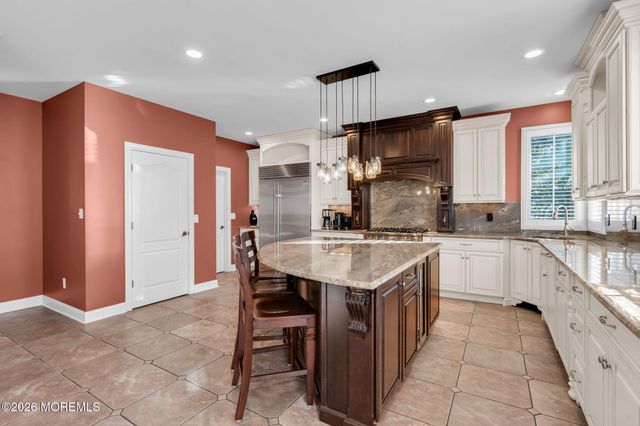 20 Coleridge Drive, Marlboro, NJ 07746