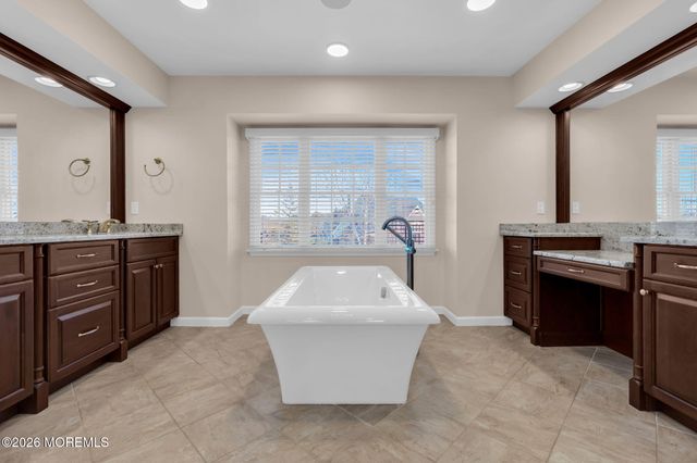 20 Coleridge Drive, Marlboro, NJ 07746